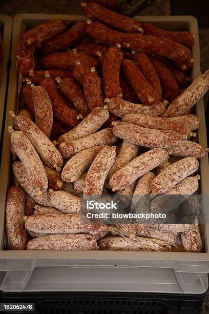 Photo libre de droit de Marché De Producteurs Dutch Des Saucisses banque d'images et plus d'images libres de droit de Aliment - Aliment, Aliment cru, Aliments et boissons