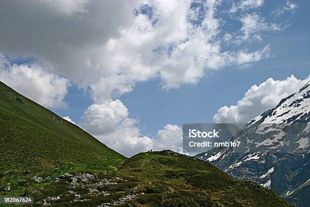 Siamo Del Tutto Solo A - Fotografie stock e altre immagini di Alpi svizzere - Alpi svizzere, Composizione orizzontale, Escursionismo