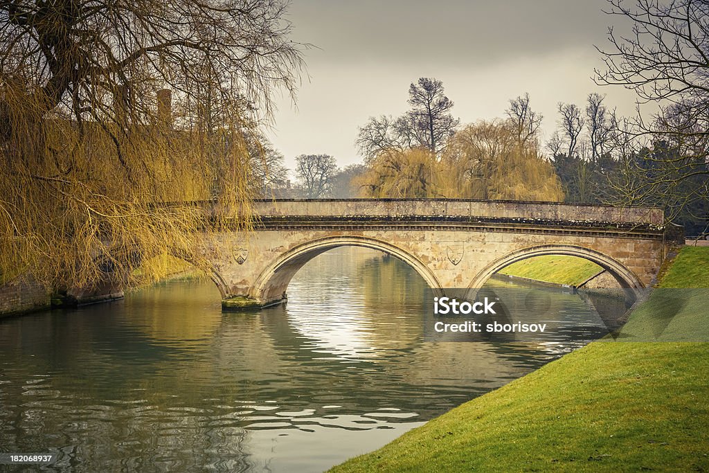 Cam river, Cambridge Bridge over Cam river, Cambridge University Cambridge - England Stock Photo