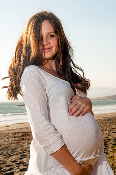 di gravidanza - teenage pregnancy flash foto e immagini stock