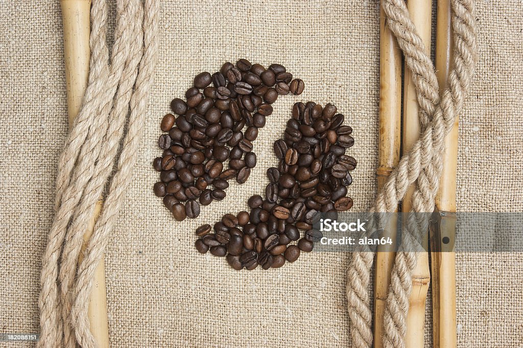 Grãos de café na mesa - Royalty-free Agricultura Foto de stock