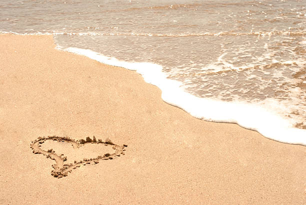 istock Love sign on the beach 182089447