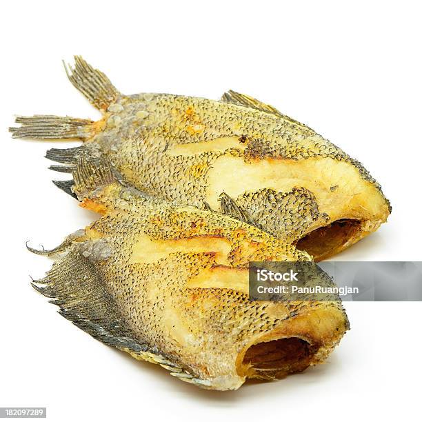 Tief Gebratener Fisch Stockfoto und mehr Bilder von Brustmuskel - Brustmuskel, Erfrischung, Feinschmecker-Essen