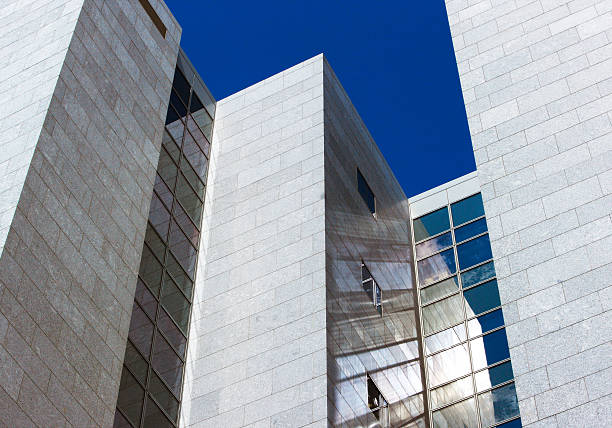 istock Converging lines of contemporary architecture 182098583