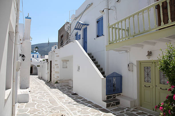 straße in paros - steps staircase water doorway stock-fotos und bilder