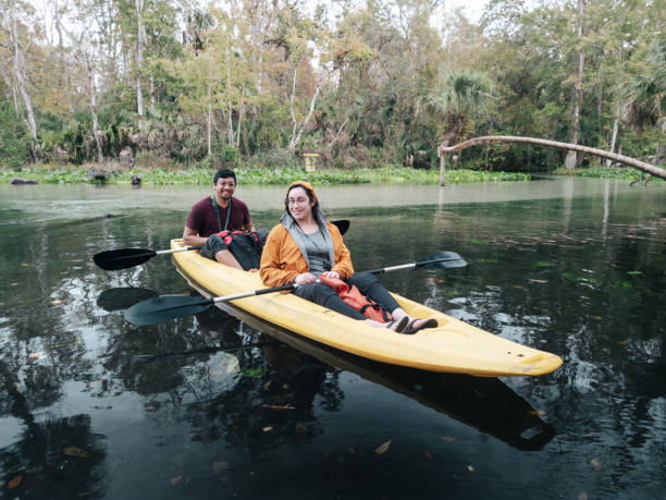istock Couple Kayaking Florida Springs - Florida Freshwater River Springs 1821049002