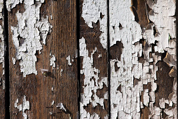 Vieille peinture sur le mur en bois - Photo