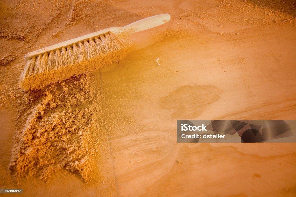 Cepillo de polvo y carpintería - Foto de stock de Barrer libre de derechos