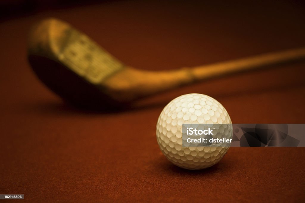 Древность для гольфа - Стоковые фото Мяч для гольфа роялти-фри