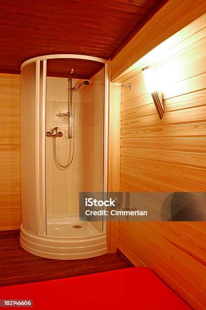 Foto de Chuveiro Com Sauna e mais fotos de stock de Banheiro - Estrutura construída - Banheiro - Estrutura construída, Sauna, Banheiro doméstico