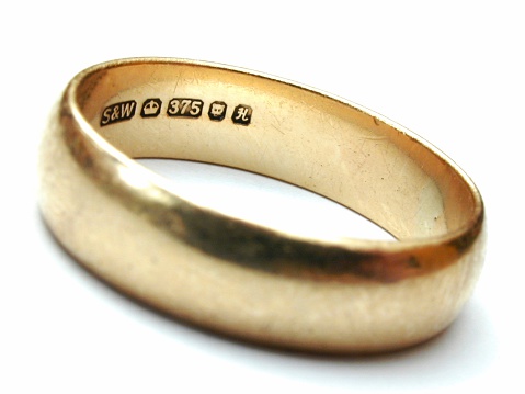 A man's wedding ring.Similar images :-