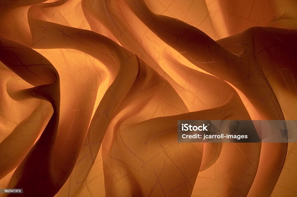 Tissu de soie doré ruisseau 1 - Photo de Effet de texture libre de droits