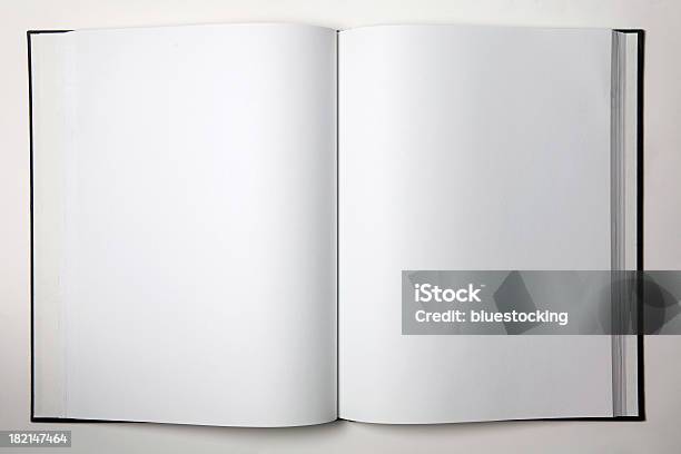 Vazio Livro Aberto - Fotografias de stock e mais imagens de Livro - Livro, Plano de Fundo, Abrir