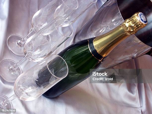 シャンペンとグラス - お祝いのストックフォトや画像を多数ご用意 - お祝い, アルコール飲料, ガラス
