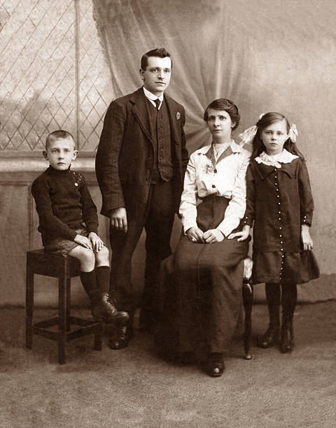 Family A Victorian / Edwardian family portrait. 19th century style photos stock pictures, royalty-free photos & images
