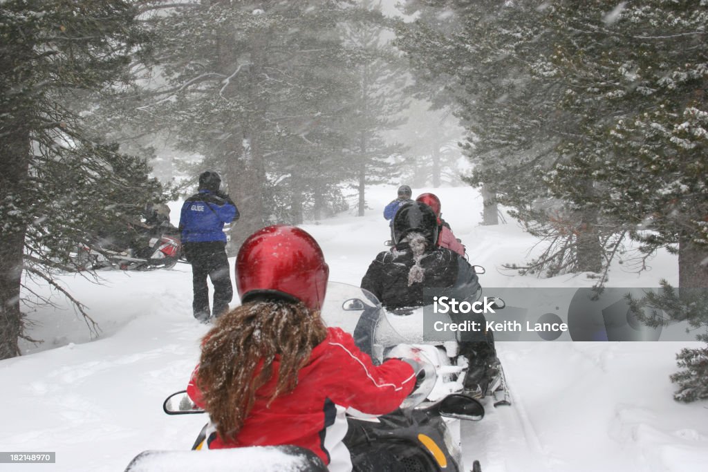 Snowmobilers - Foto de stock de Lago Tahoe libre de derechos