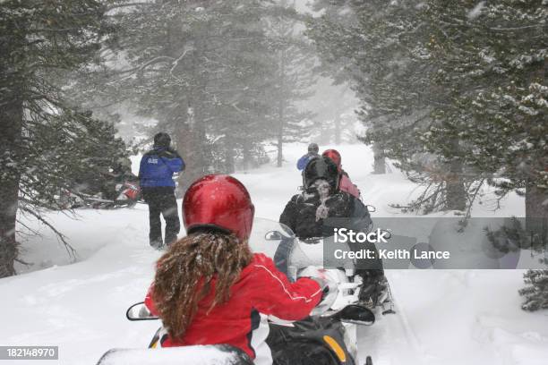 Snowmobilers Foto de stock y más banco de imágenes de Lago Tahoe - Lago Tahoe, Motoesquí, Abrigo de invierno