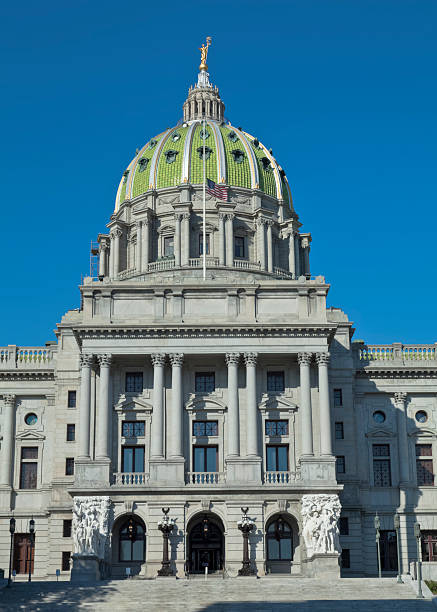 istock Pennsylvania State Capitol Building 182149434