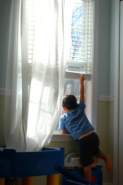 istock good morning sunshine 182149547