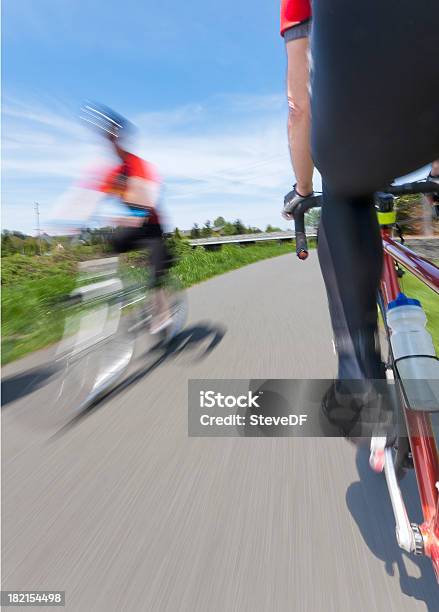 Велосипеде На Прекрасный День — стоковые фотографии и другие картинки Безопасность - Безопасность, Велосипед, Велосипедная дорожка