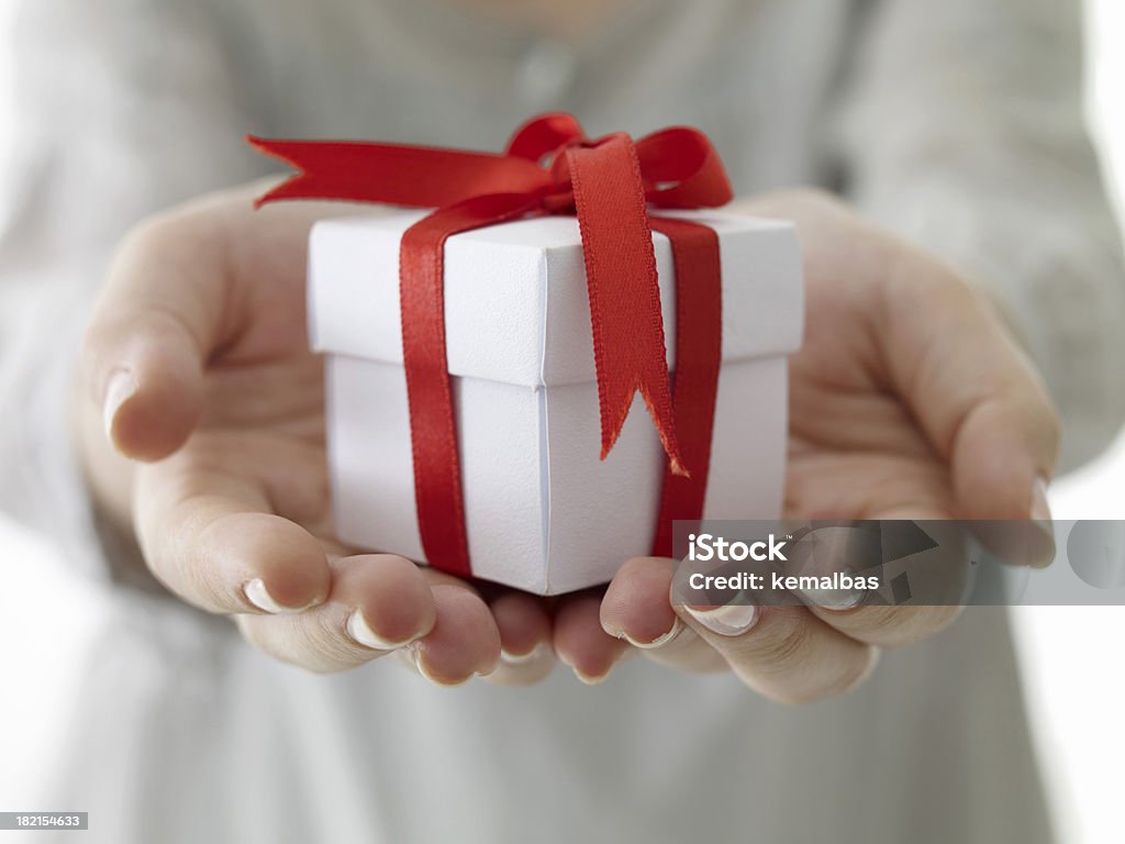 Scatola regalo - Foto stock royalty-free di Adulto