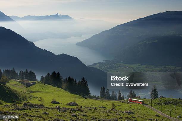 Schynige Platte Schweiz Stockfoto und mehr Bilder von Eisenbahn - Eisenbahn, Landschaftspanorama, Schweiz