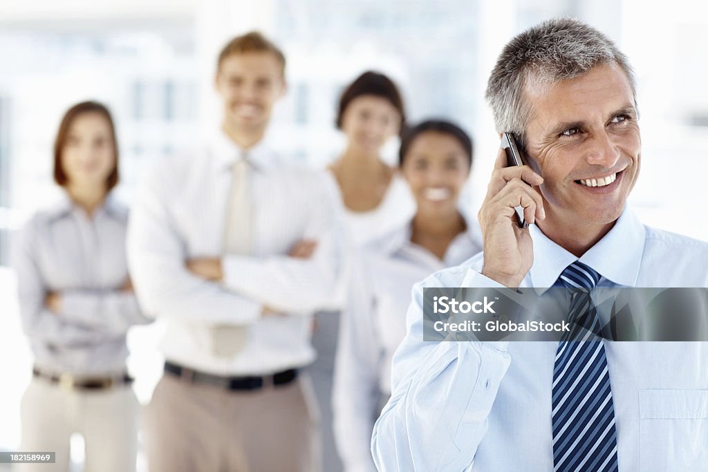 Business Mann am Telefon - Lizenzfrei Am Telefon Stock-Foto