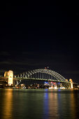 istock Sydney Harbour Bridge 182161842