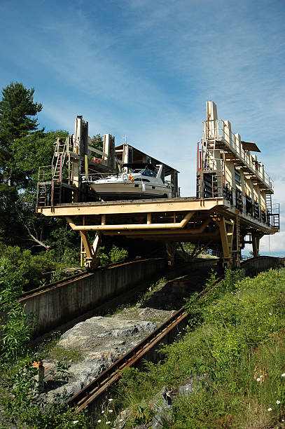 ビッグシュートマリーヌ鉄道 - portage ストックフォトと画像