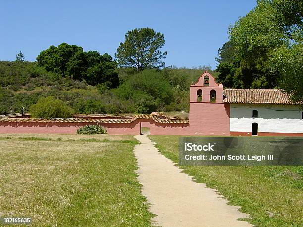 Photo libre de droit de Chemin À Lompoc banque d'images et plus d'images libres de droit de Californie - Californie, Lompoc, Arrivée