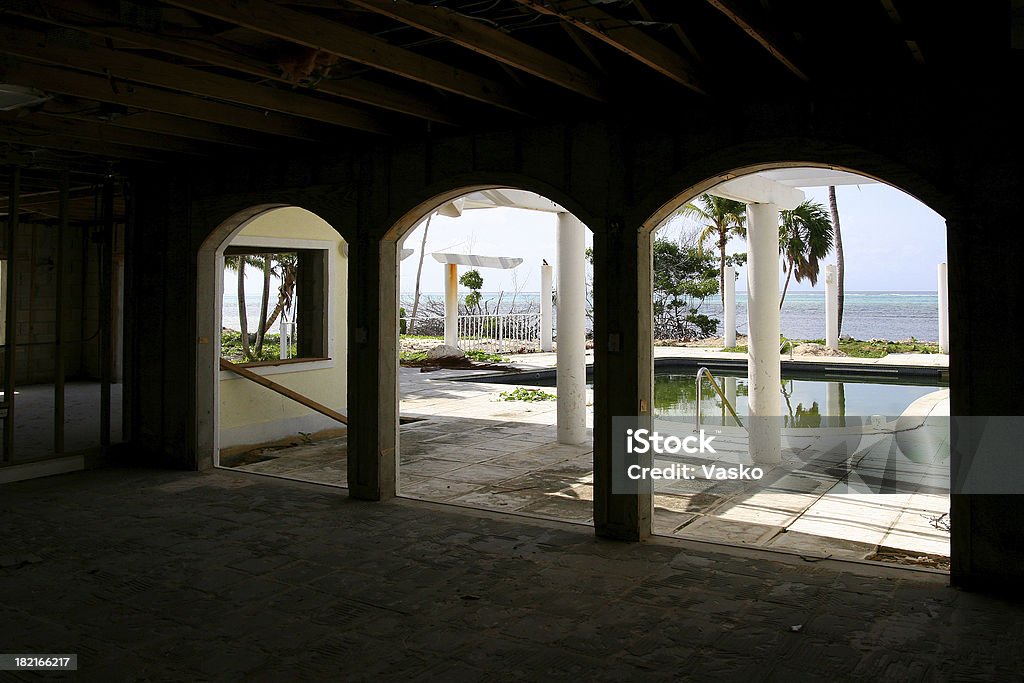 Paraíso perdido-abandonado Asamblea 8 - Foto de stock de Abandonado libre de derechos