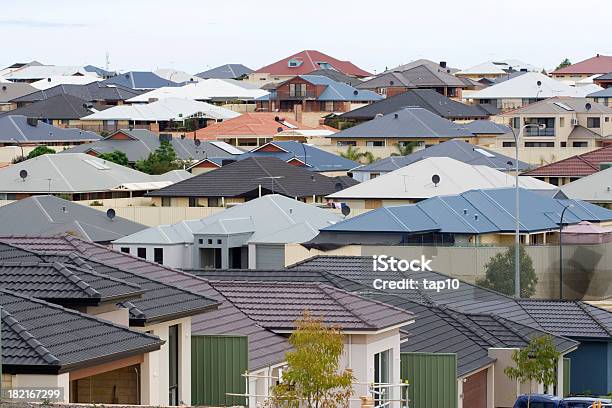 Suburbana De Escena Foto de stock y más banco de imágenes de Australia - Australia, Complejo de viviendas, Casa