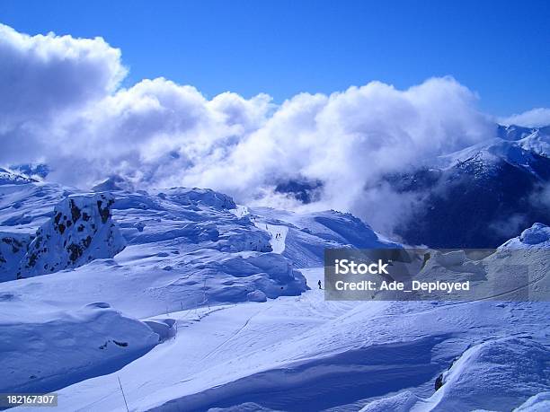 Formularios De Hielo Foto de stock y más banco de imágenes de Aislado - Aislado, Alpes Europeos, Aventura