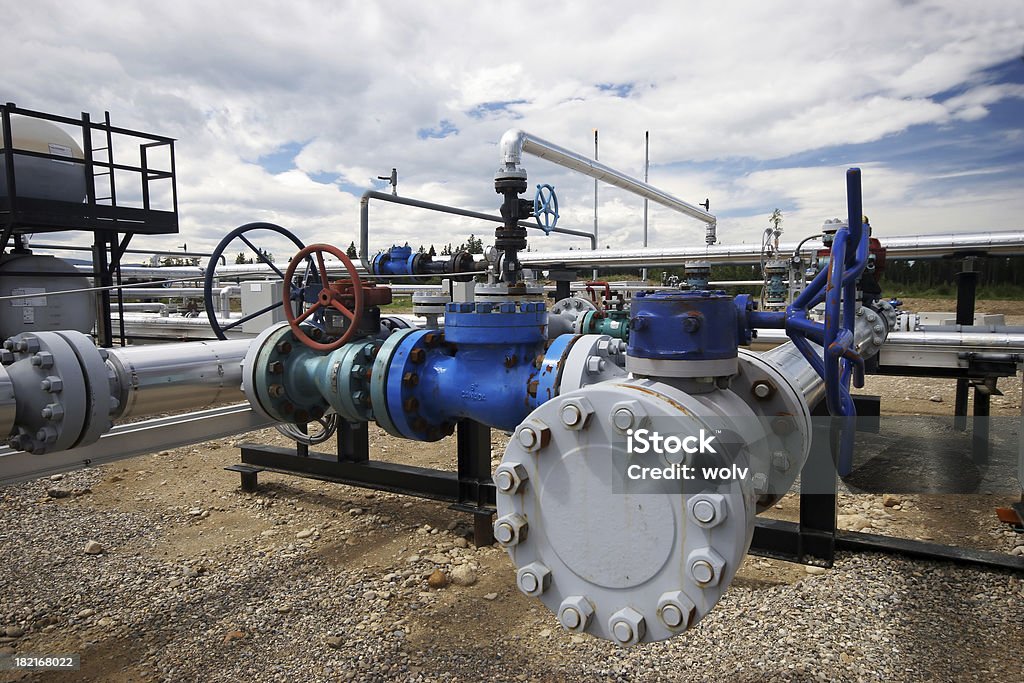 Oilfield-Con reborde - Foto de stock de Válvula - Pieza de máquina libre de derechos