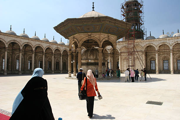 l'intérieur de la mosquée méhémet ali - cairo mosque egypt inside of photos et images de collection