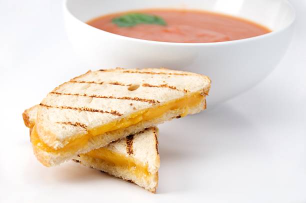 istock Grilled Cheese and Tomato Soup 182168397