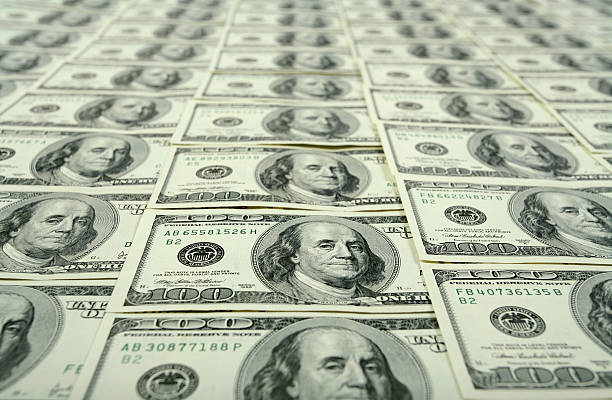 fondo de $100 de facturas - paper currency dollar sign us paper currency currency fotografías e imágenes de stock