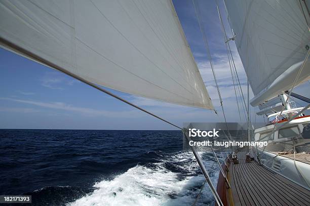 Segeln Schiffsegelboot Yacht Entspannung Ruhestand Regatta Phuket Thailand Stockfoto und mehr Bilder von Segelschiff