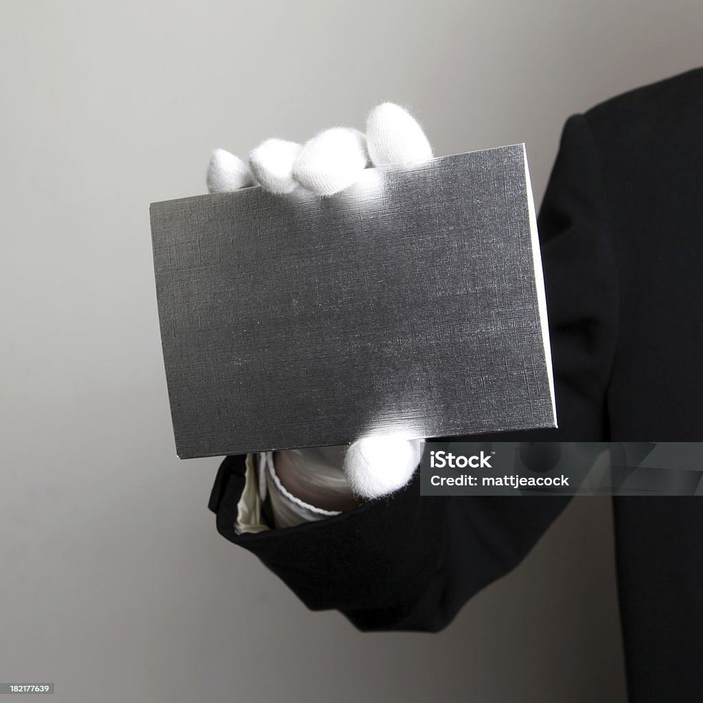 Butler con tarjeta en blanco - Foto de stock de Lujo libre de derechos
