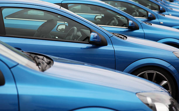 istock Row of cars 182177831