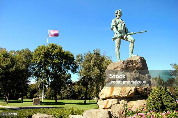 American Niezależność - zdjęcia stockowe i więcej obrazów Lexington - Stan Massachusetts - Lexington - Stan Massachusetts, Stan Massachusetts, Statua Minutemana - Boston