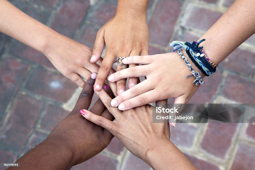 Grupo de las manos - Foto de stock de Manos apiladas libre de derechos