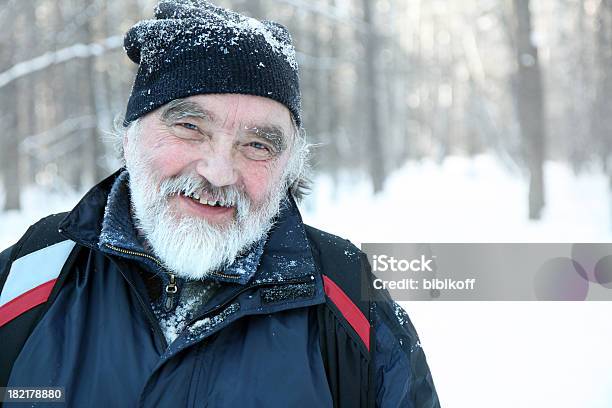 冬のレジャー - 1人のストックフォトや画像を多数ご用意 - 1人, あごヒゲ, アクティブシニア