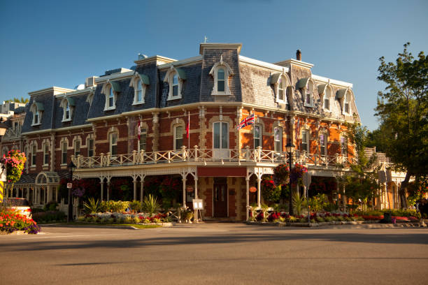 istock Historic hotel in Niagara 182179027