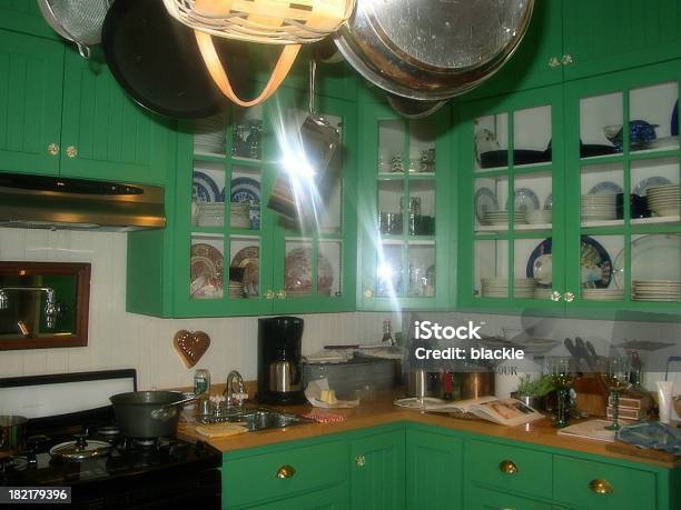 Grandma Kitchen - zdjęcia stockowe i więcej obrazów Bez ludzi - Bez ludzi, Fotografika, Horyzontalny