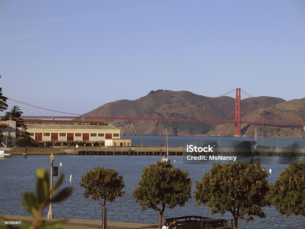 Golden Gate-Brücke in San Francisco Bay - Lizenzfrei Anlegestelle Stock-Foto