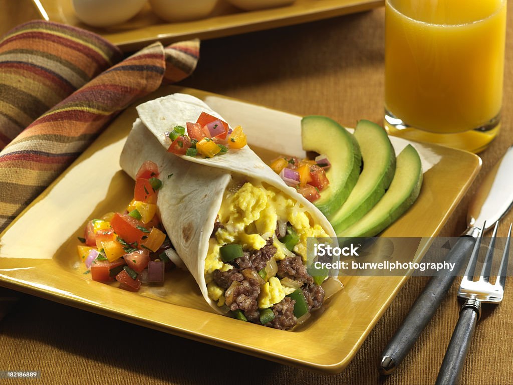 Salsiccia e Egg Breakfast Burrito - Foto stock royalty-free di Burrito