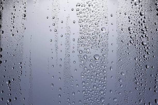 szary blue skraplanie wzory - condensation steam window glass zdjęcia i obrazy z banku zdjęć