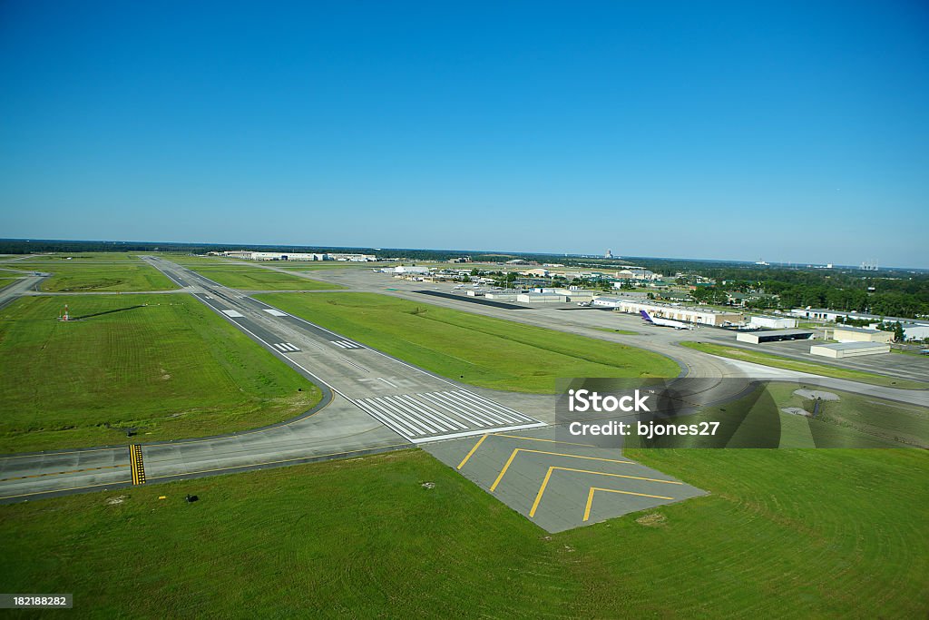 Landing Strip - Lizenzfrei Start- und Landebahn Stock-Foto