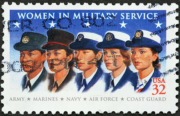 istock women in the armed services 182190740